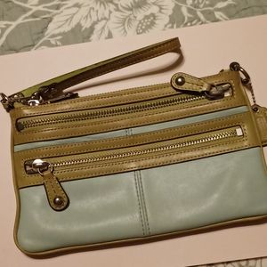 COACH ALL LEATHER WRISTLET